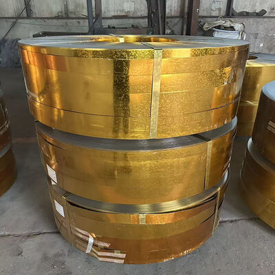 Bon prix PPGI Galvanisée Pré-peinte en acier à bobine 900mm-1250mm Largeur 0,25mm-0,4mm en ligne